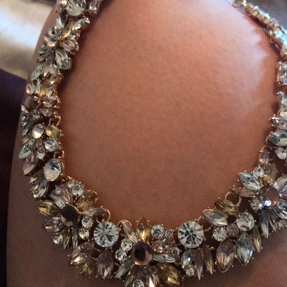 Necklace - Picture 2 of 3